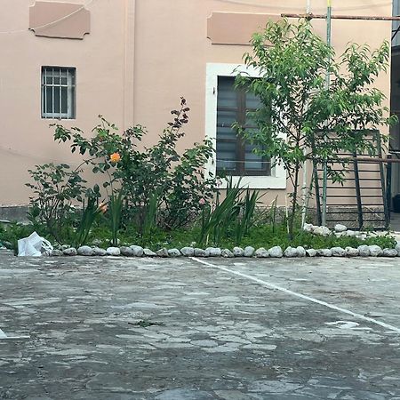 Apartments Nirgilija Тиват Экстерьер фото