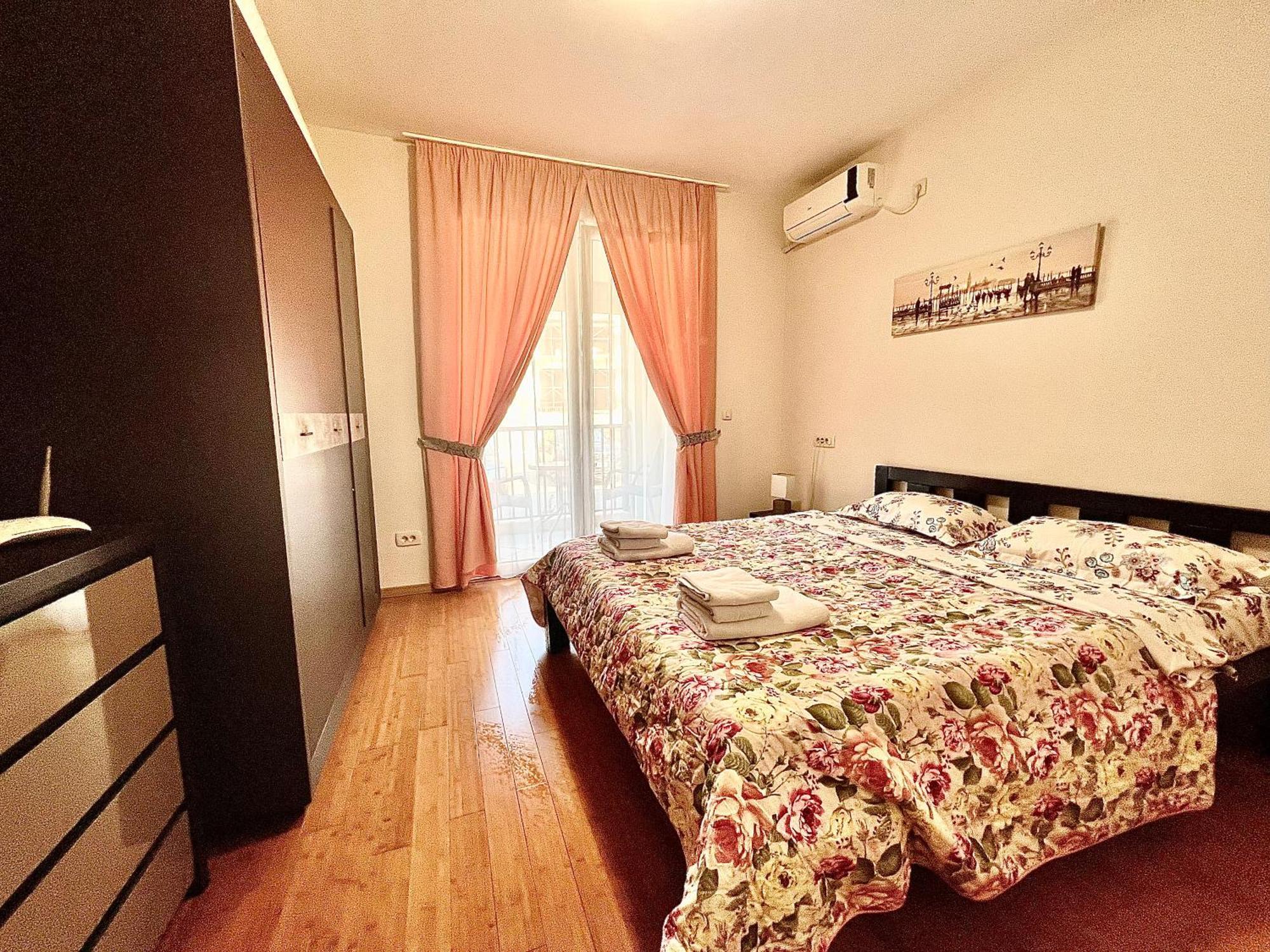 Apartments Nirgilija Тиват Экстерьер фото