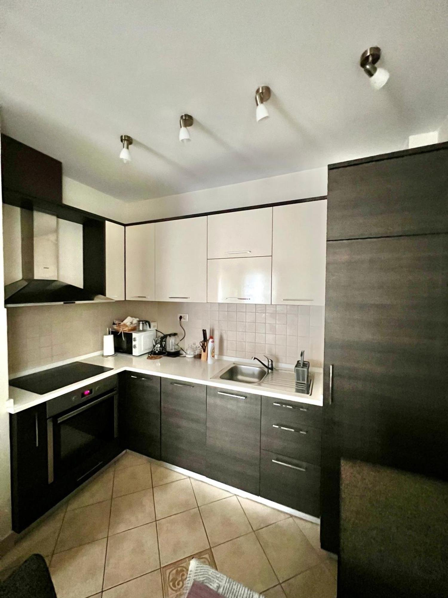 Apartments Nirgilija Тиват Экстерьер фото
